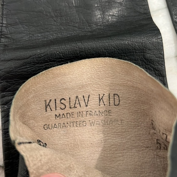 Vintage Leather Gloves - Picture 10 of 16